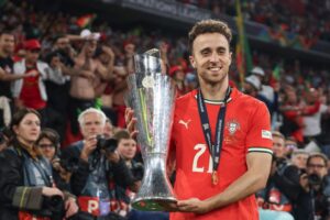 Atacante Diogo Jota, da Seleção de Portugal, morre em acidente de carro aos 28 anos