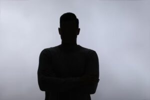 Cadê Henrique? Suposto executor de joalheiro está foragido e investigado em processo separado